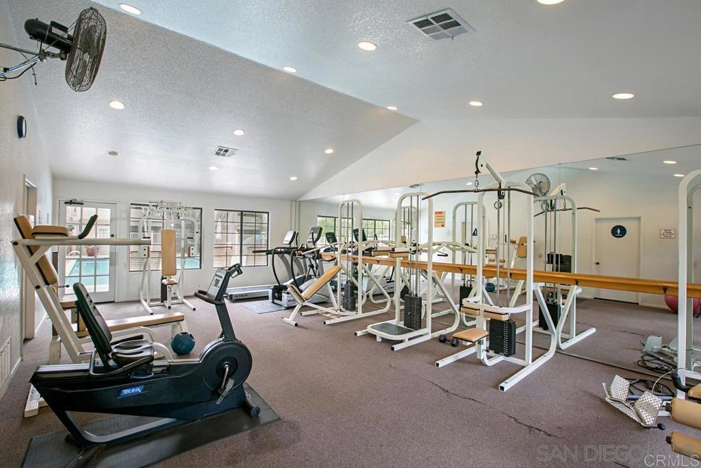 10353 Azuaga St - photo 13