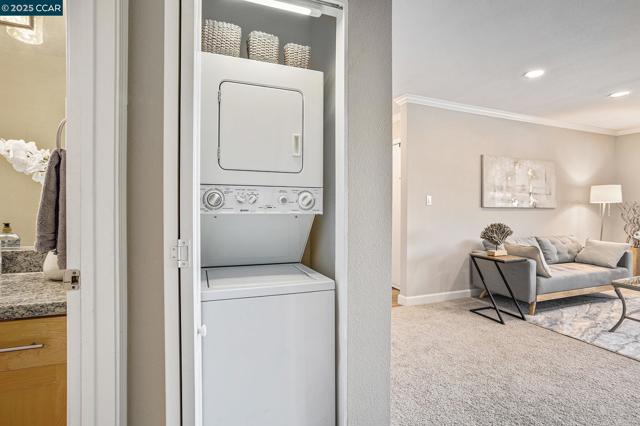 205 Masters Ct, Walnut Creek CA: https://media.crmls.org/mediaz/73af7908-7e4d-41bd-954f-bae23ad0cda5.jpg