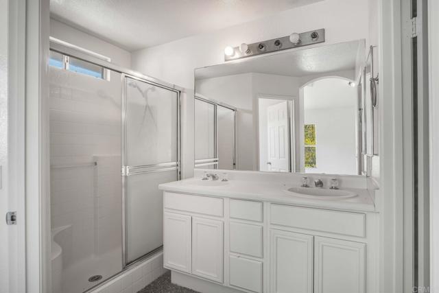 Detail Gallery Image 26 of 33 For 1140 Valdivia Ct, Chula Vista,  CA 91910 - 3 Beds | 2/1 Baths