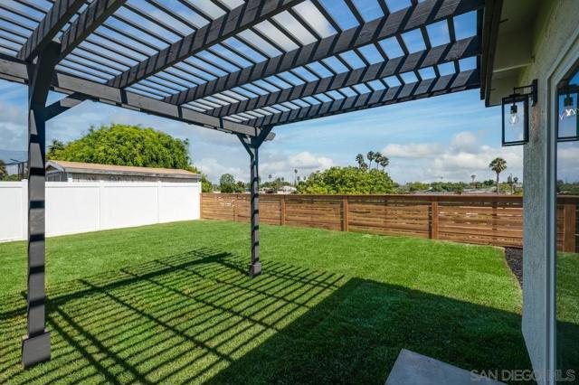 4439 Limerick Way, San Diego CA: https://media.crmls.org/mediaz/73b02f56-c19c-4576-99b1-709279f62fab.jpg