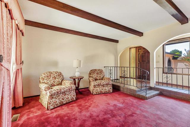 1870 Cushman Street, Hollister CA: https://media.crmls.org/mediaz/73b103c0-485e-4663-9fa4-64ec5e831474.jpg