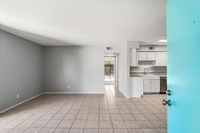 1391 Sunflower Circle S, Palm Springs, CA 92262