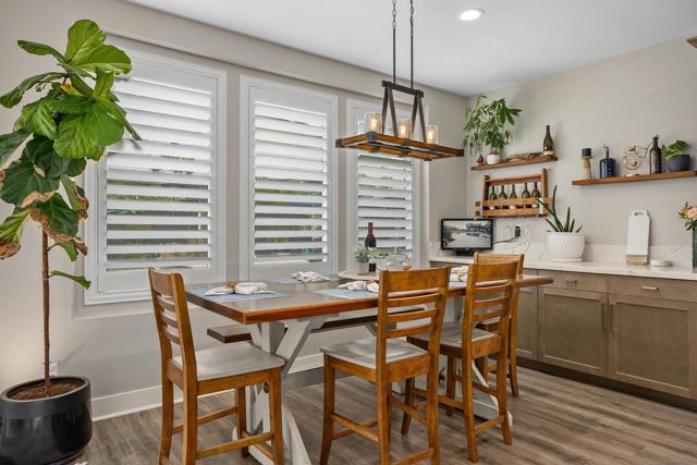 303 Ventasso Way, Fallbrook CA: https://media.crmls.org/mediaz/73b25233-8735-4ff1-a438-a006ac984274.jpg