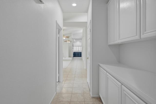 Image 20 of 42 For 78663 Como Court