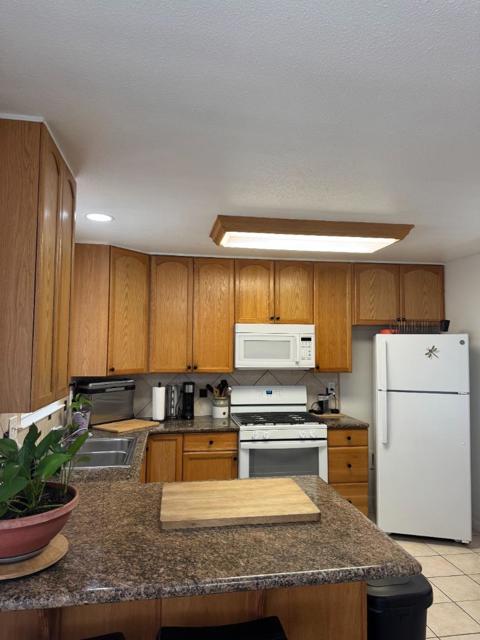 2718 Ferguson Road, Gilroy CA: https://media.crmls.org/mediaz/73b30a85-f711-4182-9380-3a83e85bfe3b.jpg