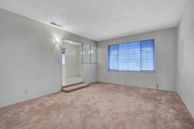8734 Hermosa Court, Stockton CA: https://media.crmls.org/mediaz/73b43fb1-b29e-4f71-be48-6ea60b4f4a46.jpg