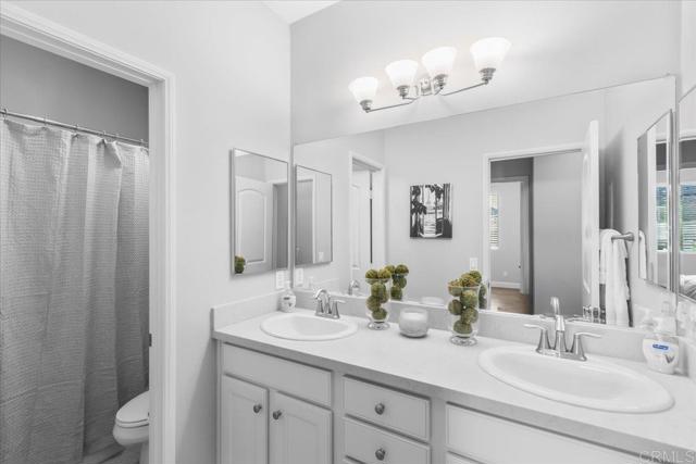 1080 Vega Way, San Marcos CA: https://media.crmls.org/mediaz/73b5533f-a9d9-4330-9639-d45a3bfa78d4.jpg