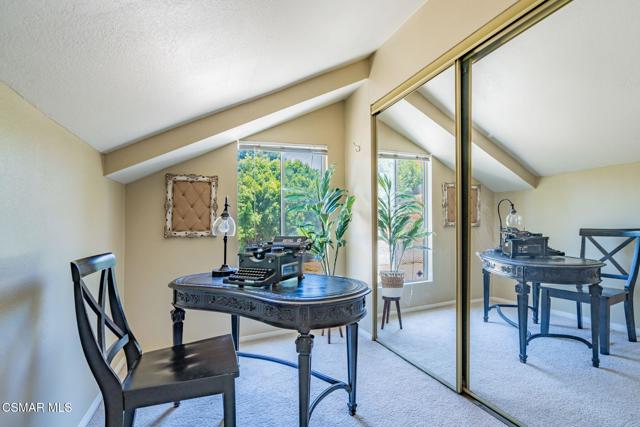 6564 La Cumbre Road, Somis CA: https://media.crmls.org/mediaz/73b5d912-2414-4dca-a197-e3b31c3bc475.jpg