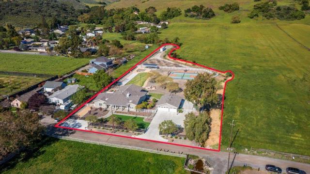 22551 San Vicente Avenue, San Jose CA: https://media.crmls.org/mediaz/73b5edcc-7ace-4e22-a19e-949d669c4234.jpg