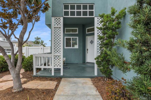 Detail Gallery Image 3 of 44 For 203 Triton Cir, Encinitas,  CA 92024 - 3 Beds | 2/1 Baths