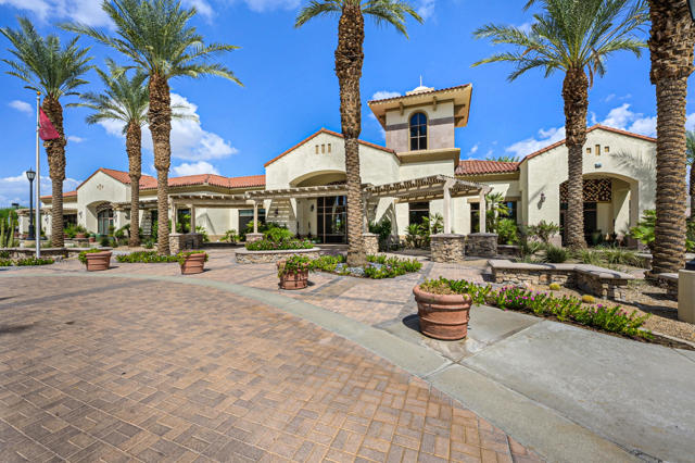 39743 Camino Templado, Indio CA: https://media.crmls.org/mediaz/73b66fd8-5763-4e62-bb1d-8c6eb3fd8ee8.jpg