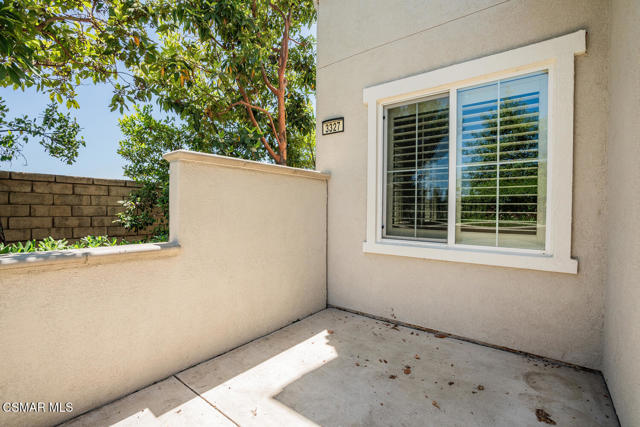 3327 Shadetree Way, Camarillo CA: https://media.crmls.org/mediaz/73b6a4bf-eb0f-49ed-8c5f-757a606eb74b.jpg
