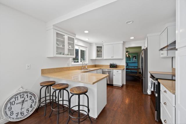 Detail Gallery Image 9 of 30 For 3886 Northland St, Newbury Park,  CA 91320 - 3 Beds | 2/1 Baths