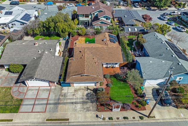 306 Frederick Street, Santa Cruz CA: https://media.crmls.org/mediaz/73ba0201-8cfc-49e2-91b9-76ef9fd8254a.jpg