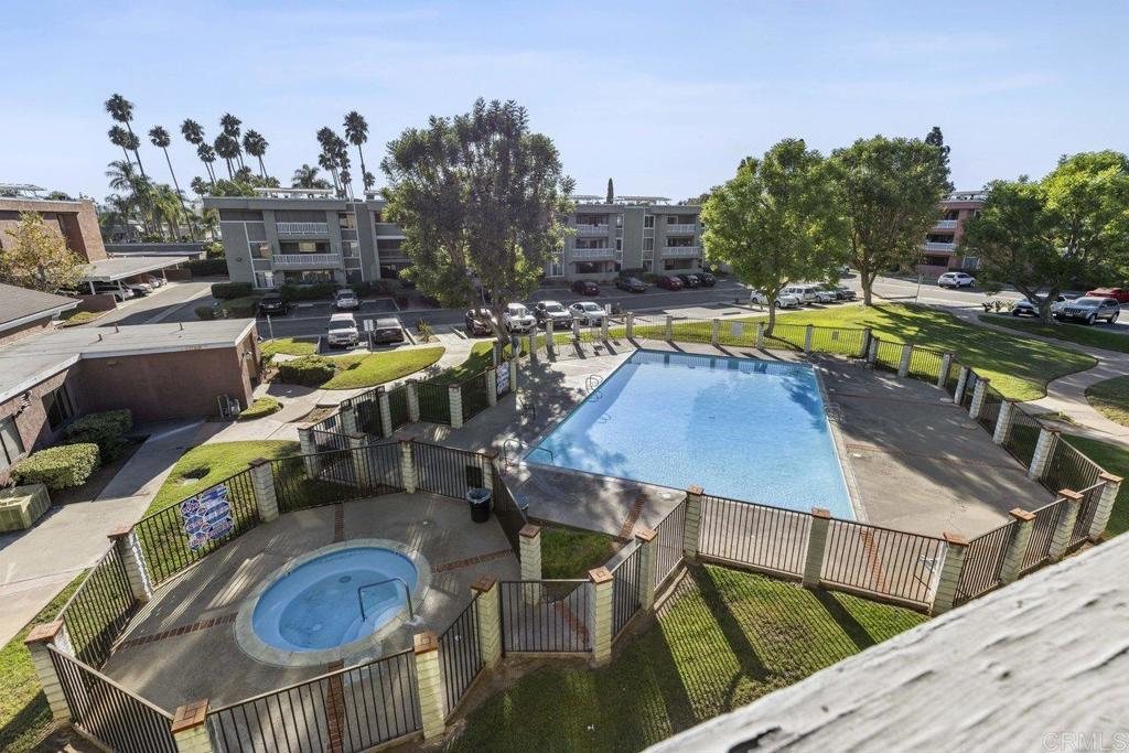 1050 Washington Ave - photo 15