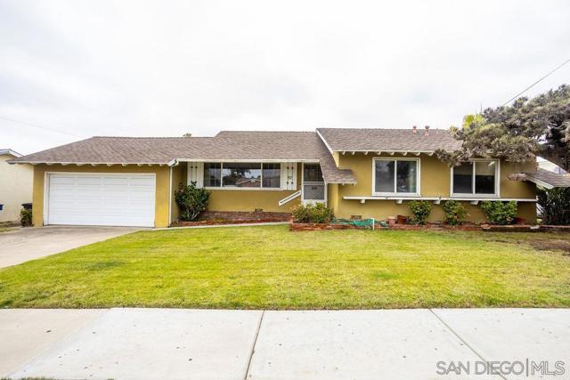 97 East Whitney Street, Chula Vista CA: https://media.crmls.org/mediaz/73bab819-231c-4ea9-b047-dcc3456b7363.jpg