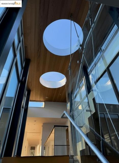 4000 Manzana Lane, Palo Alto CA: https://media.crmls.org/mediaz/73bbfc2d-8f49-432b-ab1e-2adc9f833308.jpg