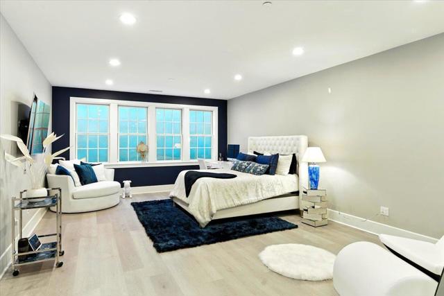 16218 George St, Los Gatos CA: https://media.crmls.org/mediaz/73bcd1b0-75f5-4d26-b945-c51478b7e3d6.jpg