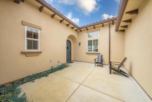 2999 Bluffs Drive, Marina CA: https://media.crmls.org/mediaz/73bd1f10-a987-4eb8-8a7f-8ee8ae5a02b0.jpg