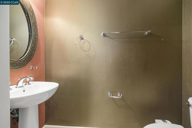 4650 Rimini Ct, Dublin CA: https://media.crmls.org/mediaz/73be4510-9155-4cf6-af7d-6d2fb67d16b4.jpg