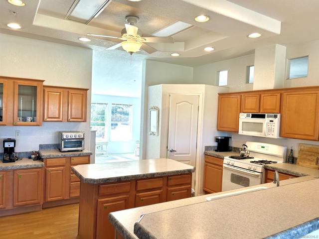 36748 Parrot Mountain Road, Ranchita CA: https://media.crmls.org/mediaz/73bf0e3d-69ac-41a5-887e-2170b2488bff.jpg