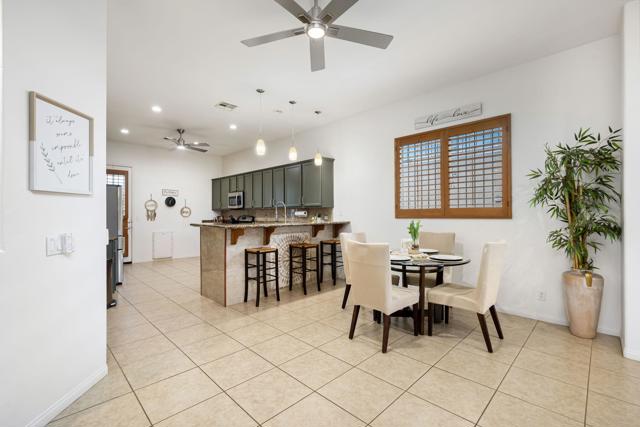 13039 Calle Amapola, Desert Hot Springs CA: https://media.crmls.org/mediaz/73c07b61-72d3-4525-a06d-4567efaf74f7.jpg