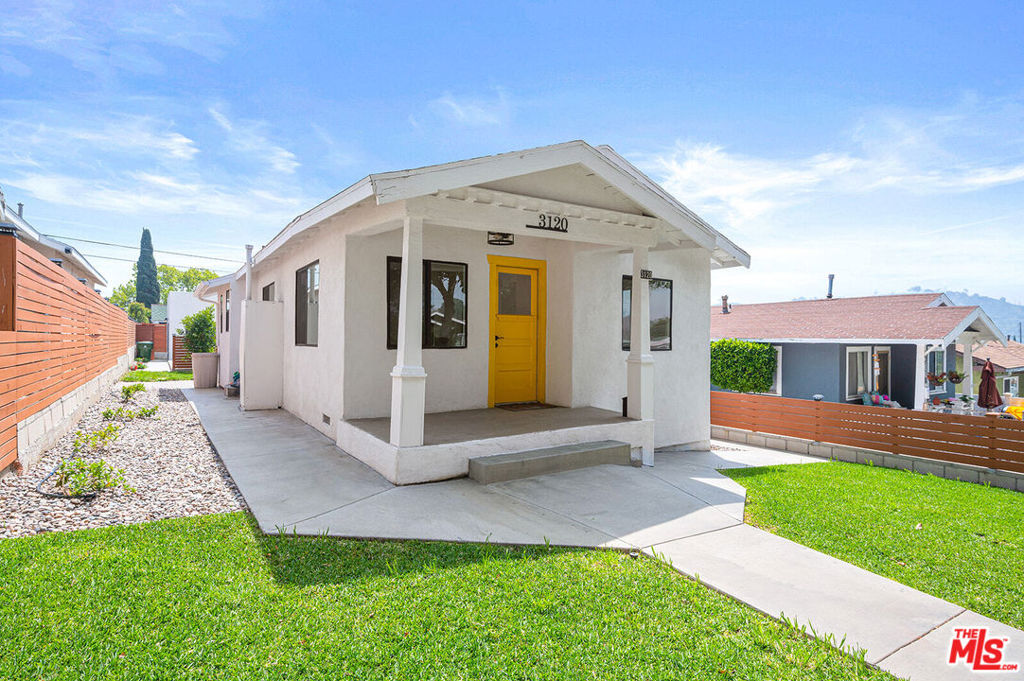3120 Chaucer Street, Los Angeles, CA 90065