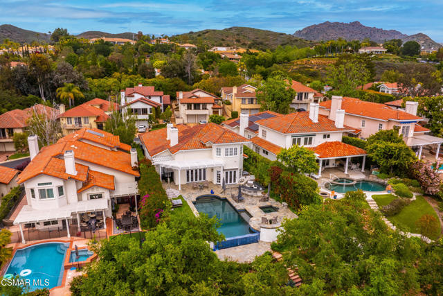 4646 Pine Valley Place, Westlake Village CA: https://media.crmls.org/mediaz/73c2b8b3-2dd1-49e0-9597-584a2cdd5c4c.jpg