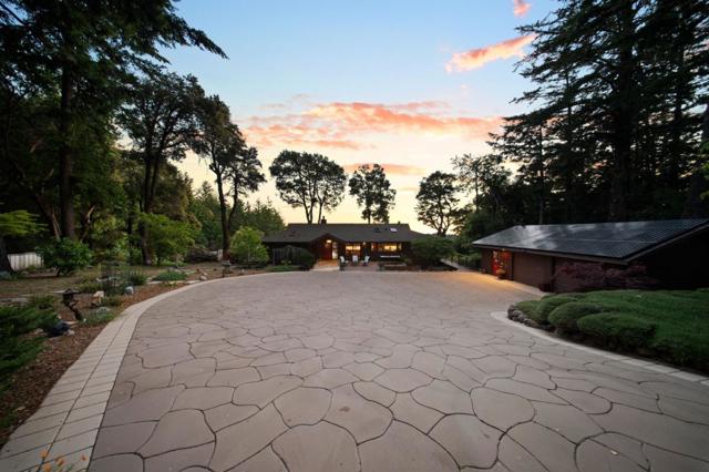 170 Fox Run, Los Gatos CA: https://media.crmls.org/mediaz/73c36916-62a4-4257-b49d-8f2ef75432a6.jpg