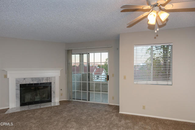 Detail Gallery Image 4 of 14 For 2623 Antonio Dr #105,  Camarillo,  CA 93010 - 1 Beds | 1 Baths