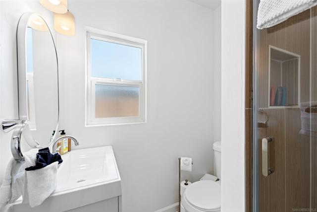 1817 19 Sunset Cliffs Blvd, San Diego CA: https://media.crmls.org/mediaz/73c451b6-8511-4506-928a-6d361c57751d.jpg