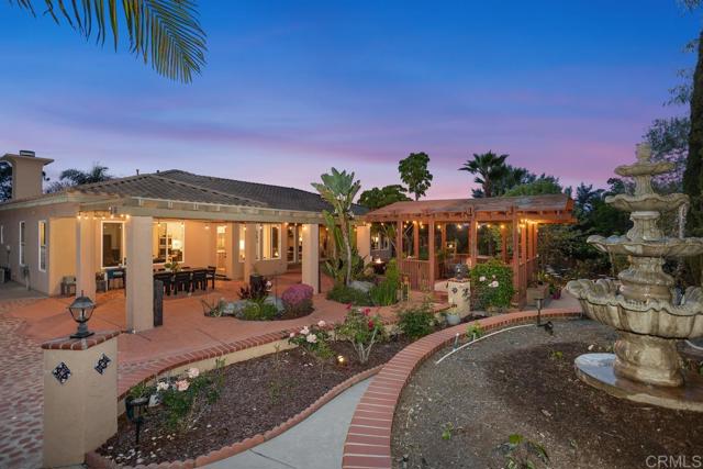 2409 Andersen Lane, Vista CA: https://media.crmls.org/mediaz/73c46725-72fe-4601-a246-40898abc86c5.jpg
