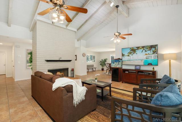 15406 Happy Holw, Pauma Valley CA: https://media.crmls.org/mediaz/73c48b6e-10bb-4edb-8e3b-2de8b60fab4e.jpg
