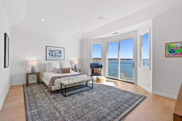 108 Grove Lane, Capitola CA: https://media.crmls.org/mediaz/73c54701-49b8-4f4c-8c5d-27147091bf1d.jpg