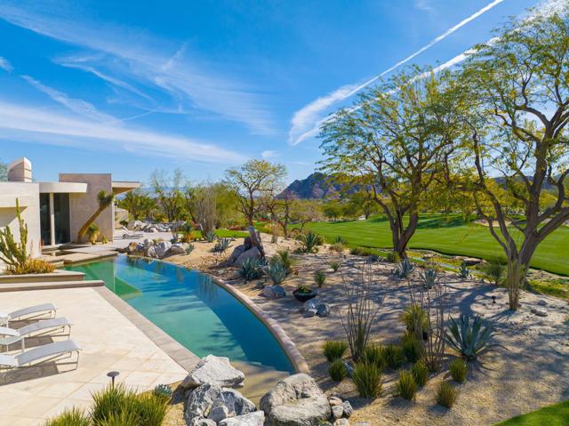 79095 Tom Fazio N Lane, La Quinta CA: https://media.crmls.org/mediaz/73c5d293-394c-43c1-95f0-5674aacd0e80.jpg