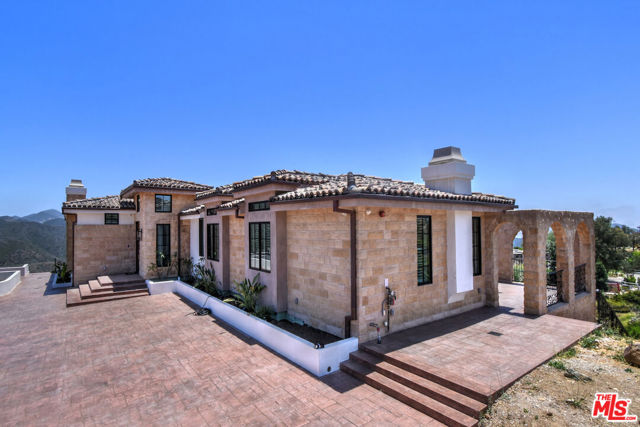 Drew Fenton | 33182 Mulholland Highway Malibu CA | MLS: 7250420