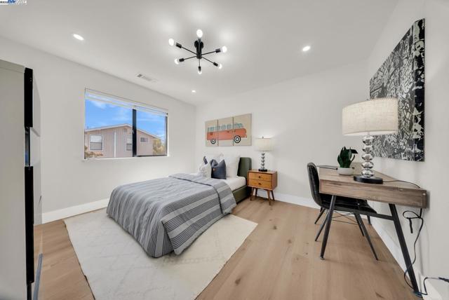 524 Gamay Ct, Fremont CA: https://media.crmls.org/mediaz/73c69845-e194-41b3-b1d8-958c2638415b.jpg