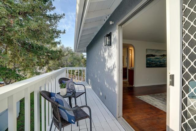 Detail Gallery Image 17 of 56 For 1782 Troy Ln, Oceanside,  CA 92054 - 3 Beds | 2 Baths