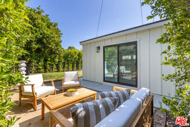 3840 Lyceum Avenue, Los Angeles CA: https://media.crmls.org/mediaz/73c9ede0-f140-4946-b266-34a9378174c0.jpg