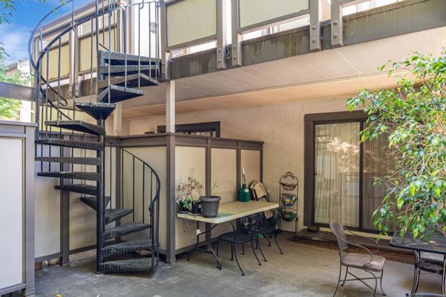 2411 Carlmont Drive, Belmont CA: https://media.crmls.org/mediaz/73cb786b-71cc-4a41-960e-a3a32fa5d6f0.jpg