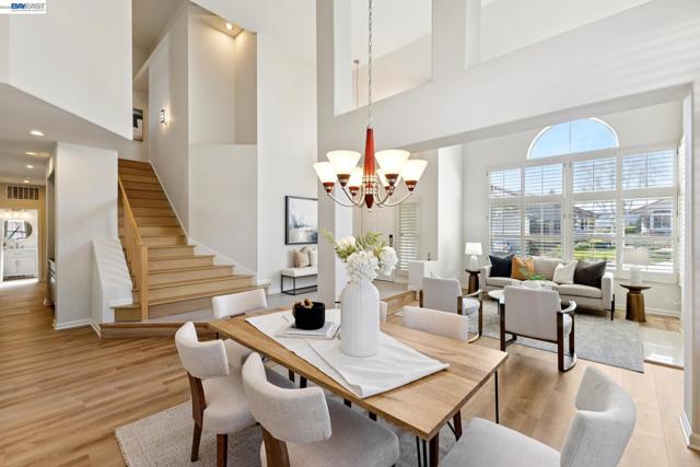 Image 12 of 60 For 674 Crystal Ct