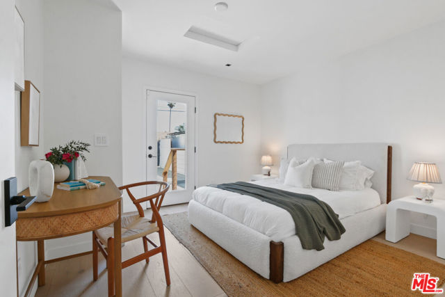 3620 5th Avenue, Los Angeles CA: https://media.crmls.org/mediaz/73cbe3fc-76c3-4cb4-9f7e-e14ce0dd1a0c.jpg