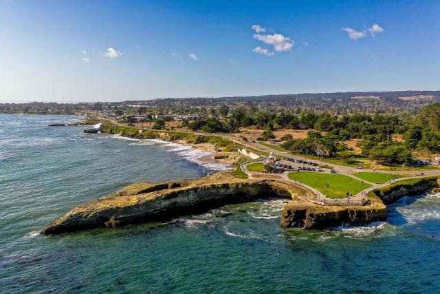890 West Cliff Drive, Santa Cruz CA: https://media.crmls.org/mediaz/73cd1155-a754-462f-b596-e35ccf554c93.jpg