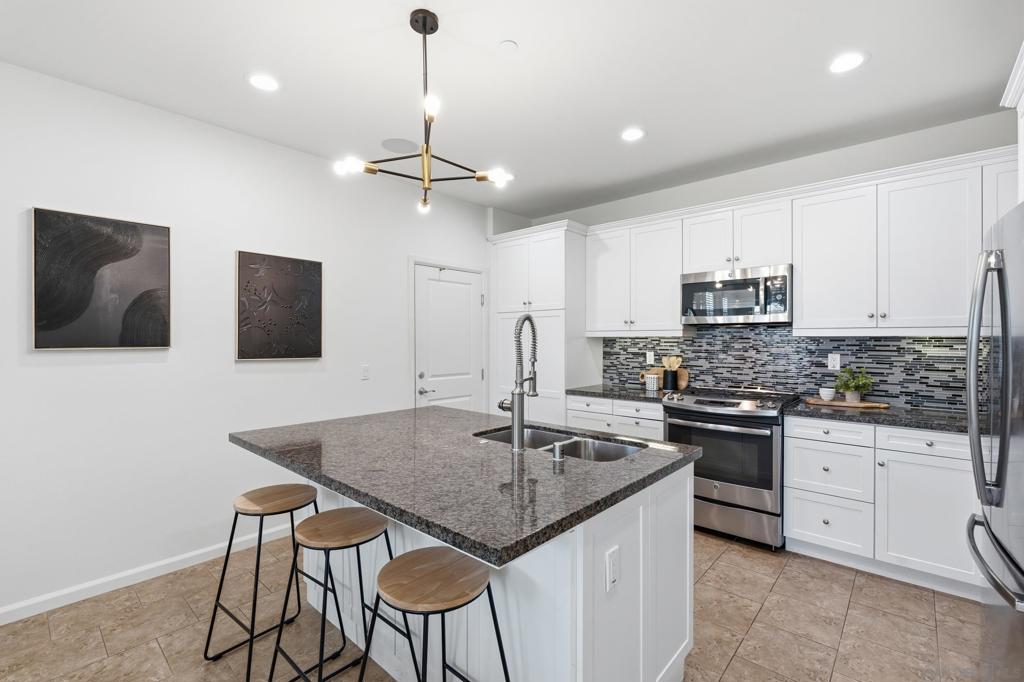 13347 Orange Blossom Wy - photo 16