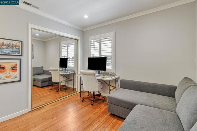 5411 Garvin Ave, Richmond CA: https://media.crmls.org/mediaz/73ce3b77-d5ce-4b0d-a0a5-253fffc8acd8.jpg