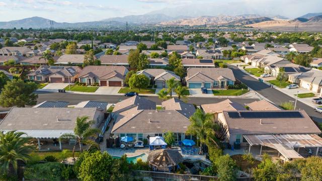 Detail Gallery Image 38 of 39 For 1489 Bottlebrush Ct, Beaumont,  CA 92223 - 4 Beds | 2 Baths