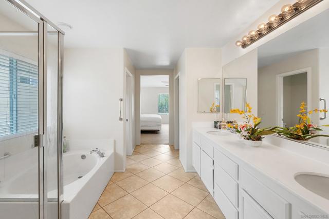 29213 Broken Arrow, Murrieta CA: https://media.crmls.org/mediaz/73d06901-3933-422f-a51d-ea2661d070b3.jpg