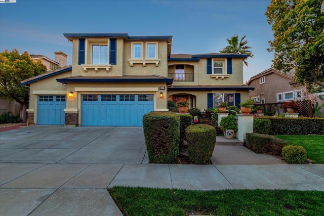 1517 Rampart Way, Brentwood CA: https://media.crmls.org/mediaz/73d1182e-4316-49fc-94a4-cc724a2e24fe.jpg