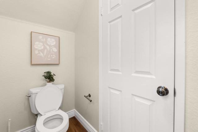 359 Franciscan Way, Oceanside CA: https://media.crmls.org/mediaz/73d18c48-b19f-4351-b7b0-1651a760865b.jpg