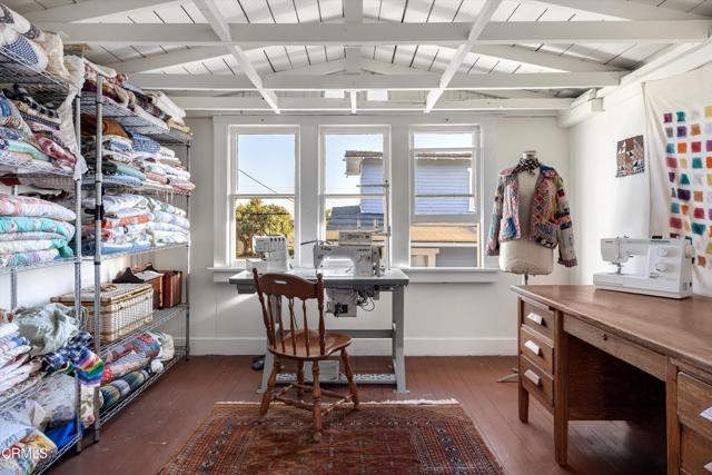 Detail Gallery Image 26 of 36 For 1867 Poli St, Ventura,  CA 93001 - 3 Beds | 1/1 Baths